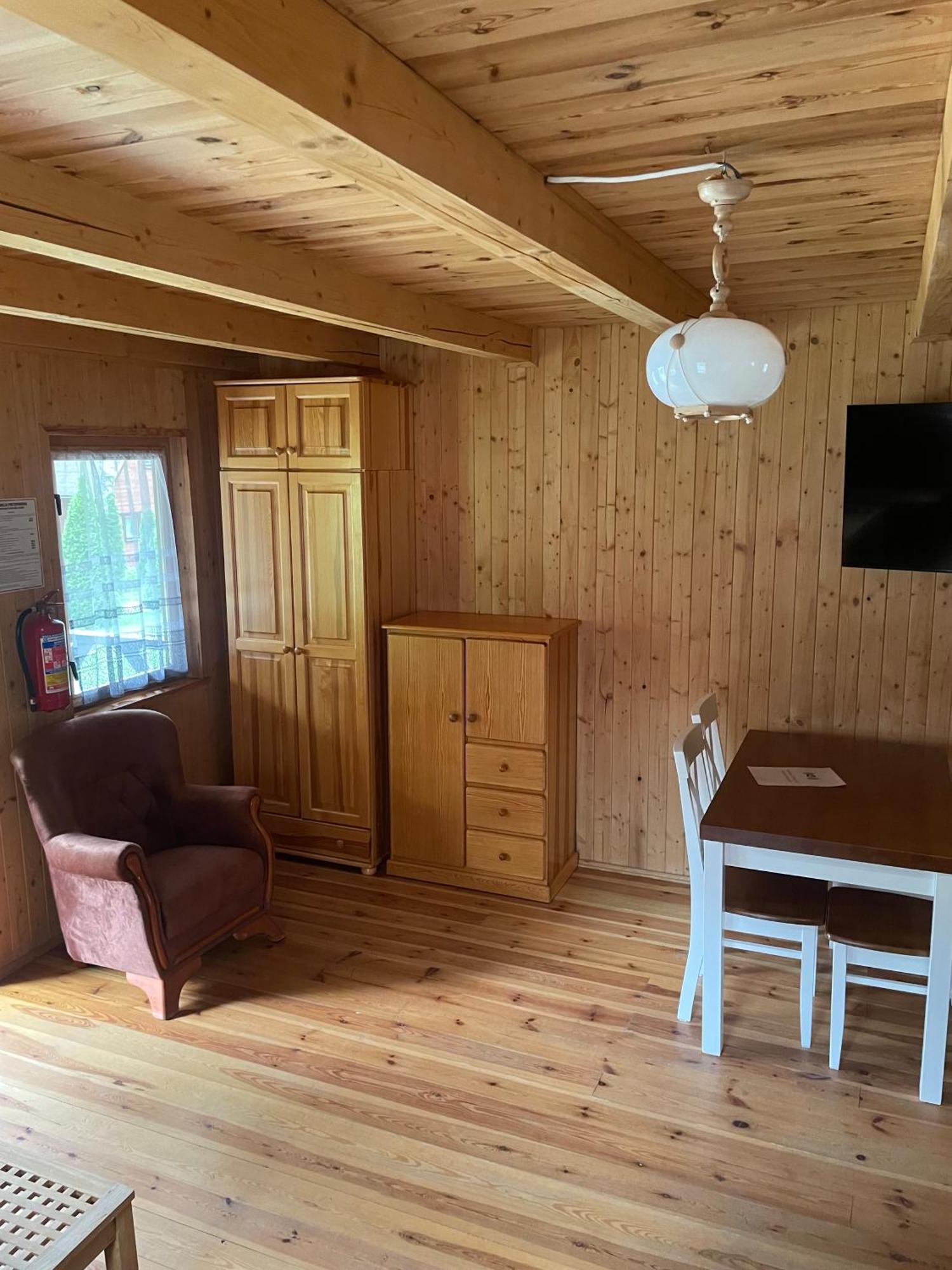 Domki Letniskowe Nad Jeziorem Kazub Cieciorka Exteriör bild